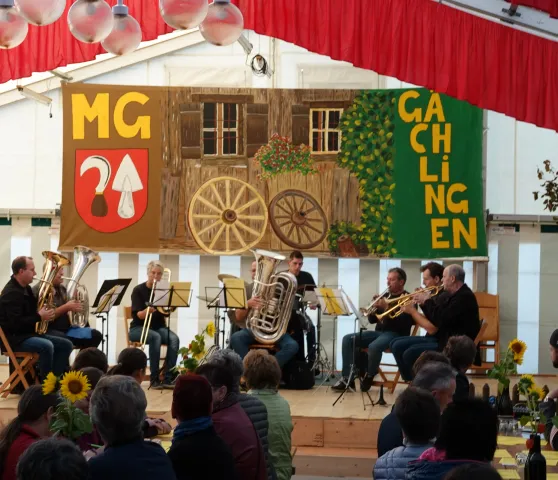 Gottesdienst am Herbstfest 2018 (Foto: Marianne Näf-Bräker) Gottesdienst am Herbstfest 2018 (Foto: Marianne Näf-Bräker)