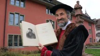 Martin Harzenmoser als Chronist J. J. R&uuml;eger (Foto: Doris Brodbeck)