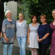 Vorstand EFSH – v.l. Irina Zehnder, Eva Baumgardt, Frauke Heidinger, Käthi Weber, Jeannine Saumweber, Doris Brodbeck, es fehlt Barbara Erdmann. (Gabriele Higel)
