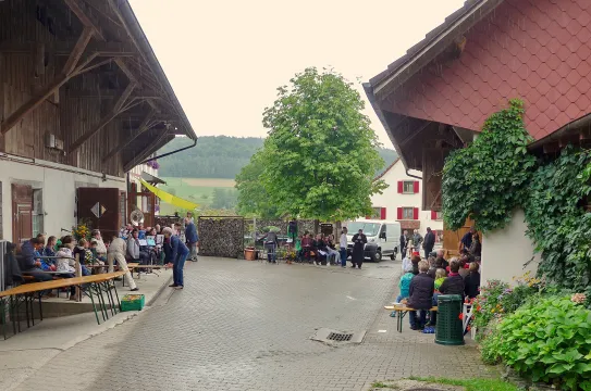 Gottesdienst in Bornhausen 2015 (Foto: Beat Junger) Gottesdienst in Bornhausen 2015 (Foto: Beat Junger)