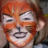 Wilder Tiger: Kinderschminken am Bazar (Foto: Werner N&auml;f)