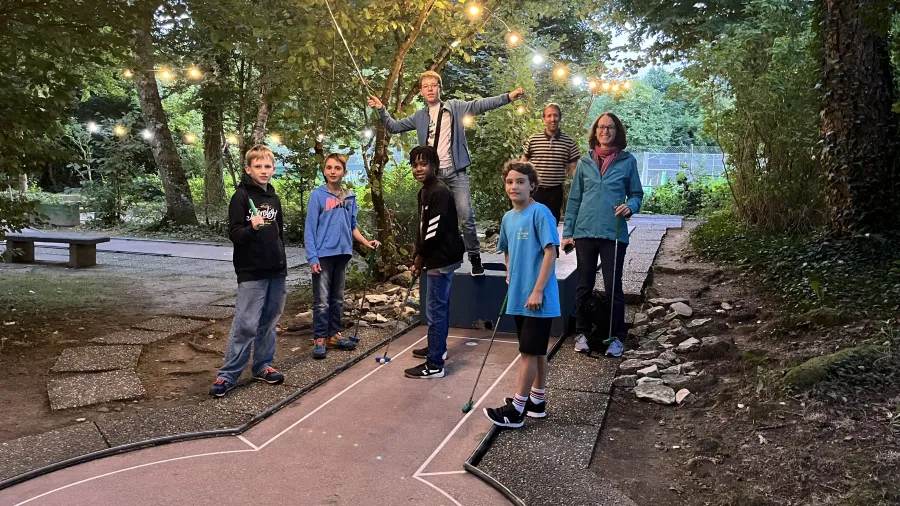 Minigolf1 (Foto: Monika Wyss) Minigolf1 (Foto: Monika Wyss)